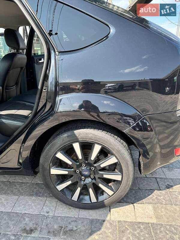 Хетчбек Ford Focus 2009 в Львові