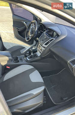Универсал Ford Focus 2012 в 