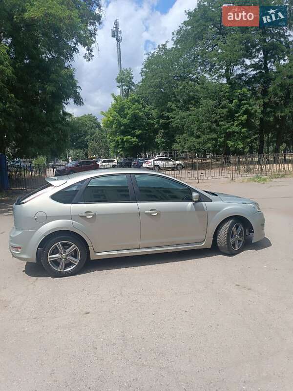 Хэтчбек Ford Focus 2010 в Одессе фото 9 Хэтчбек Ford Focus 2010 в Одессе