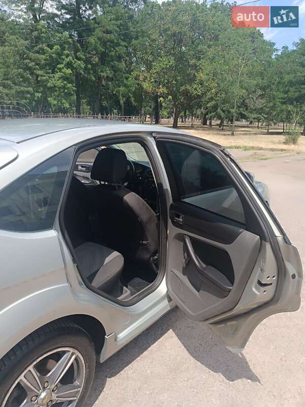 Хэтчбек Ford Focus 2010 в Одессе фото 20 Хэтчбек Ford Focus 2010 в Одессе