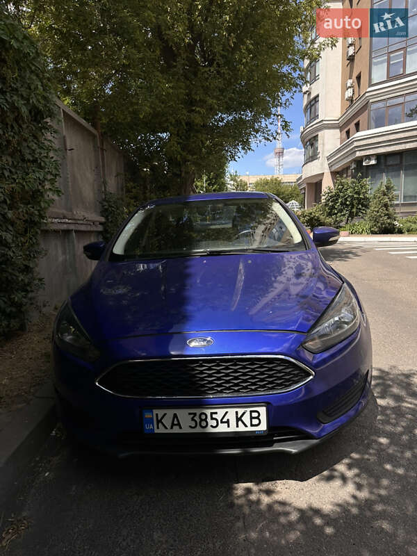 Седан Ford Focus 2015 в Киеве