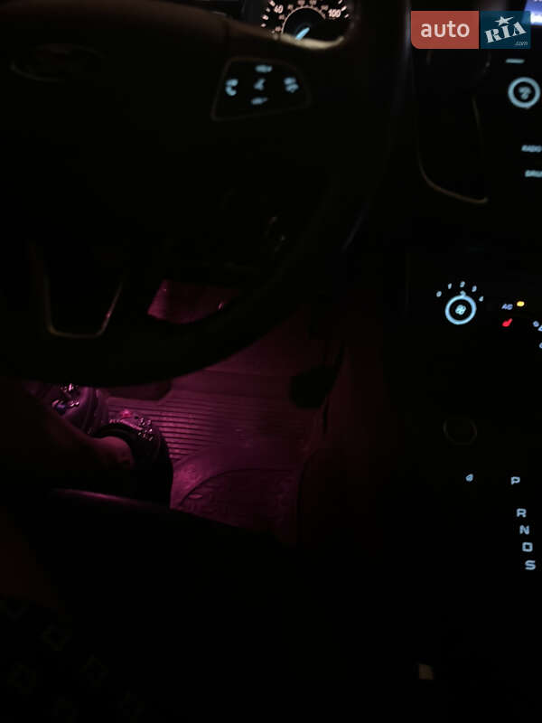 Седан Ford Focus 2015 в Киеве