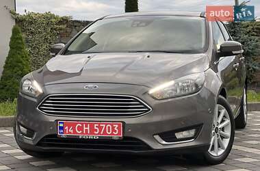 Хэтчбек Ford Focus 2016 в 