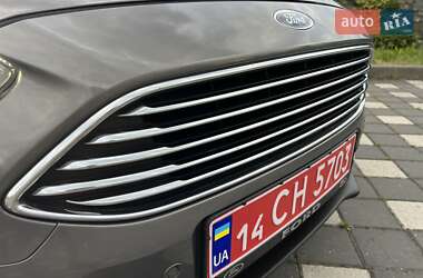 Хэтчбек Ford Focus 2016 в 