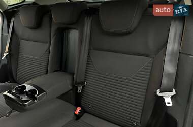 Хэтчбек Ford Focus 2016 в 