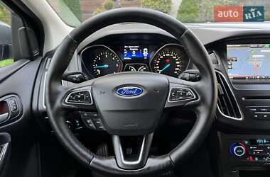 Хэтчбек Ford Focus 2016 в 