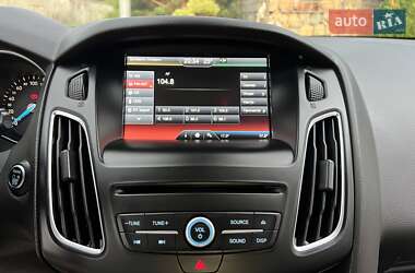 Хэтчбек Ford Focus 2016 в 