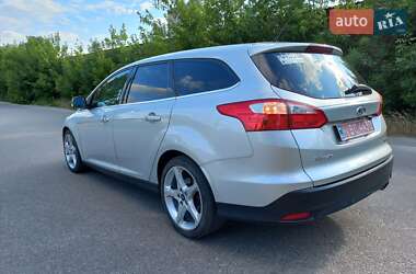 Универсал Ford Focus 2012 в 
