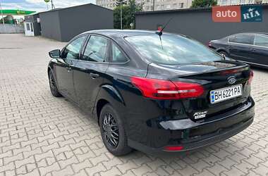 Седан Ford Focus 2016 в 