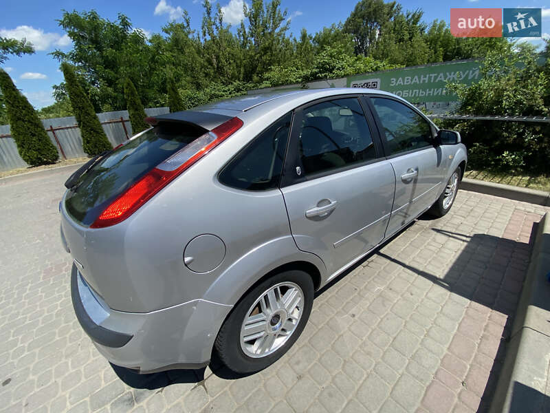 Хэтчбек Ford Focus 2005 в Ивано-Франковске