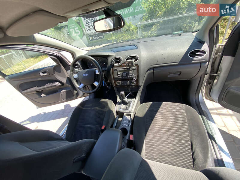 Хэтчбек Ford Focus 2005 в Ивано-Франковске