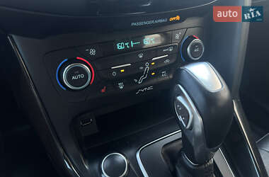 Седан Ford Focus 2017 в 