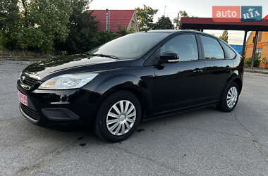 Хэтчбек Ford Focus 2011 в Хороле
