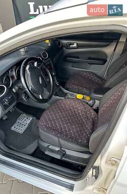Универсал Ford Focus 2009 в 
