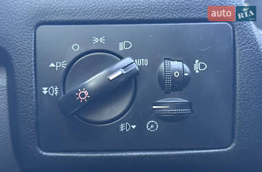 Хэтчбек Ford Focus 2009 в 