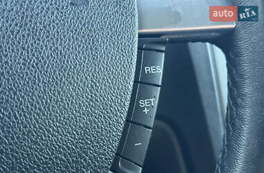 Хэтчбек Ford Focus 2009 в 