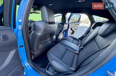 Хэтчбек Ford Focus 2016 в 