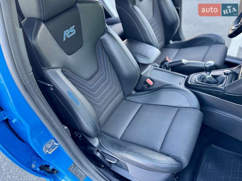 Хэтчбек Ford Focus 2016 в Киеве