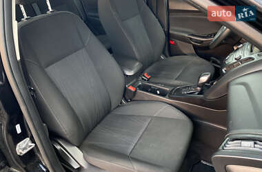 Седан Ford Focus 2017 в 