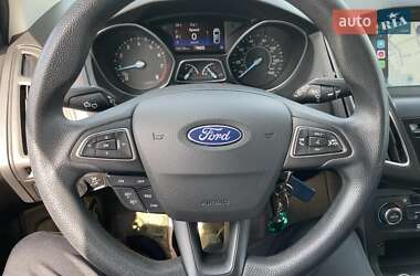 Хэтчбек Ford Focus 2017 в 