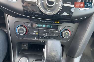 Хэтчбек Ford Focus 2017 в 
