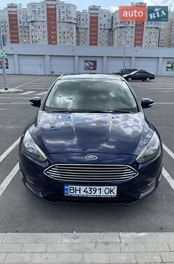Хэтчбек Ford Focus 2017 в 