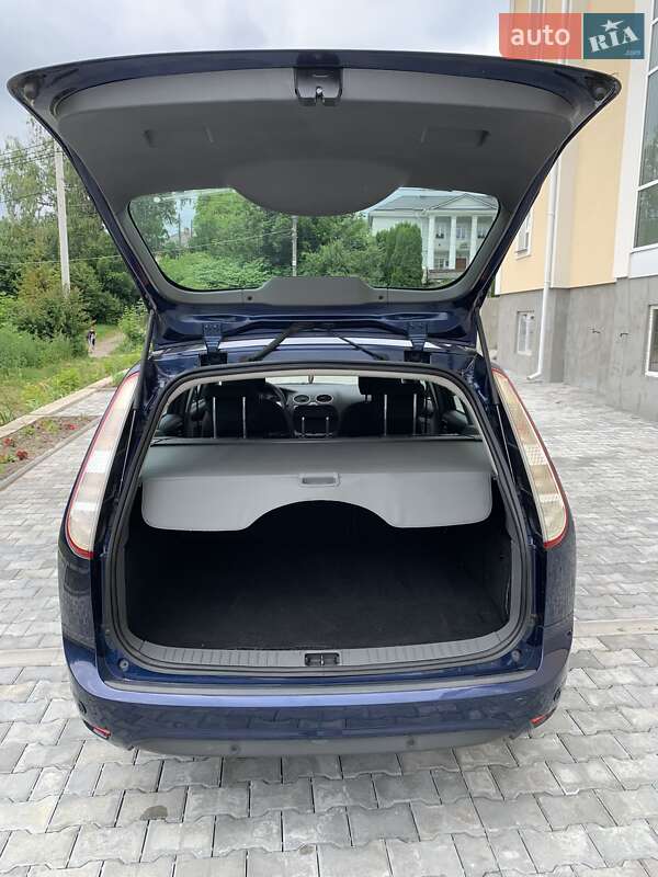 Универсал Ford Focus 2010 в Кременце