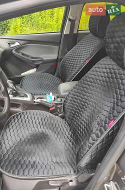 Седан Ford Focus 2013 в 