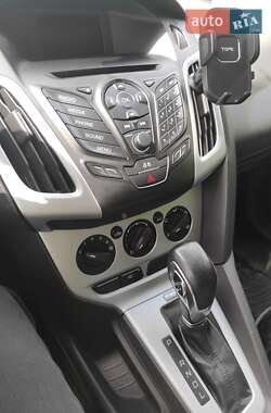 Седан Ford Focus 2013 в 