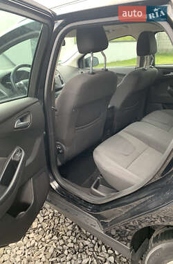 Универсал Ford Focus 2013 в 