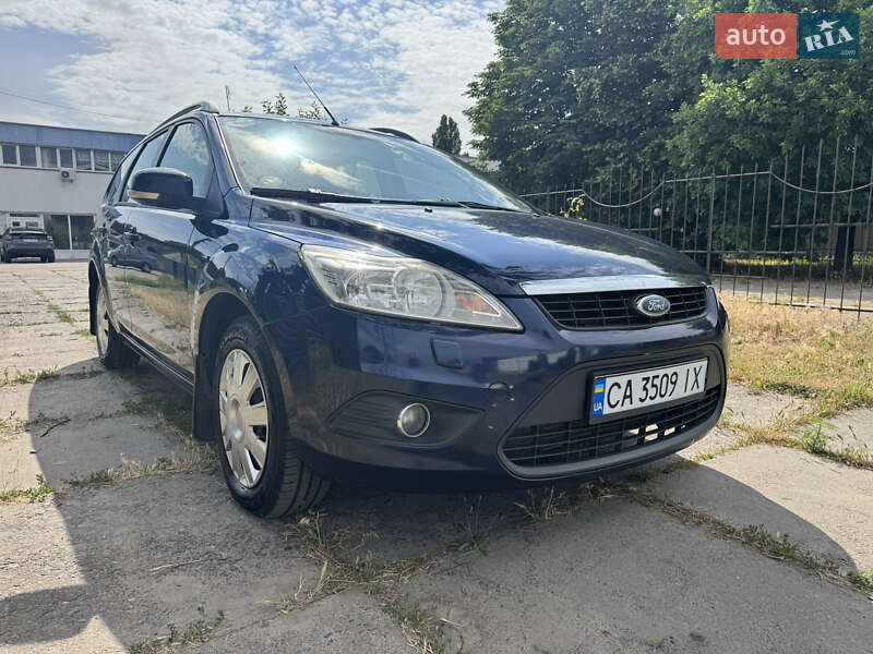 Ford Focus 2010