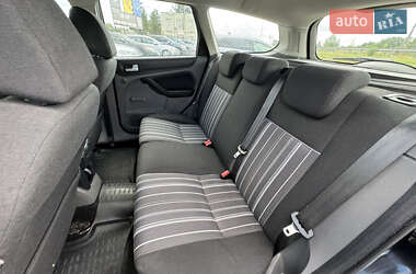 Универсал Ford Focus 2010 в 