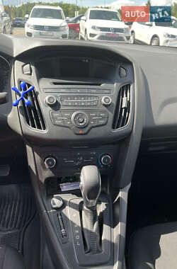 Седан Ford Focus 2017 в 