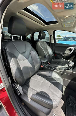 Седан Ford Focus 2015 в 
