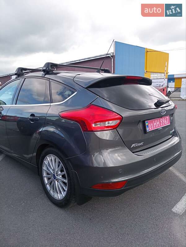 Хэтчбек Ford Focus 2016 в Житомире