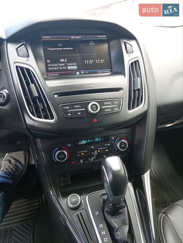 Хэтчбек Ford Focus 2016 в Житомире