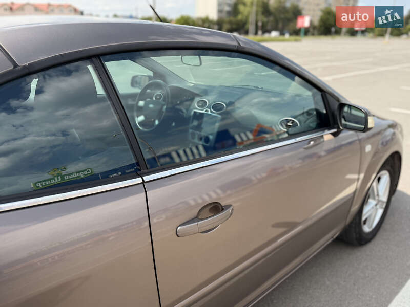 Кабриолет Ford Focus 2007 в Каменец-Подольском фото 15 Кабриолет Ford Focus 2007 в Каменец-Подольском