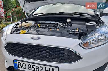 Седан Ford Focus 2017 в 