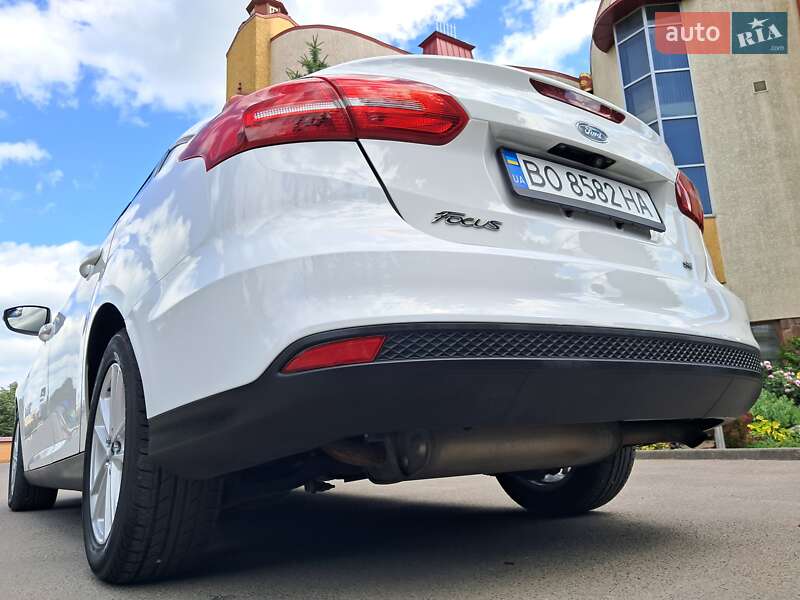 Седан Ford Focus 2017 в Тернополе фото 126 Седан Ford Focus 2017 в Тернополе