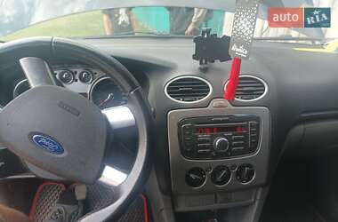 Универсал Ford Focus 2010 в 