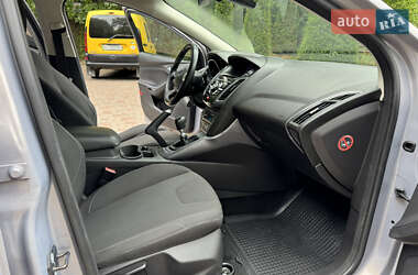 Универсал Ford Focus 2012 в 