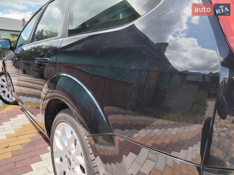 Универсал Ford Focus 2009 в Остроге