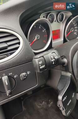 Универсал Ford Focus 2009 в 