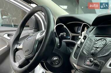 Универсал Ford Focus 2012 в 