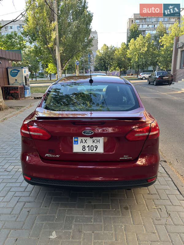 Седан Ford Focus 2015 в Николаеве