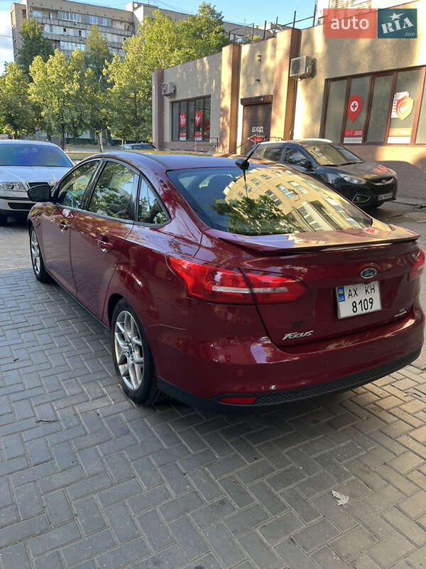 Седан Ford Focus 2015 в Николаеве