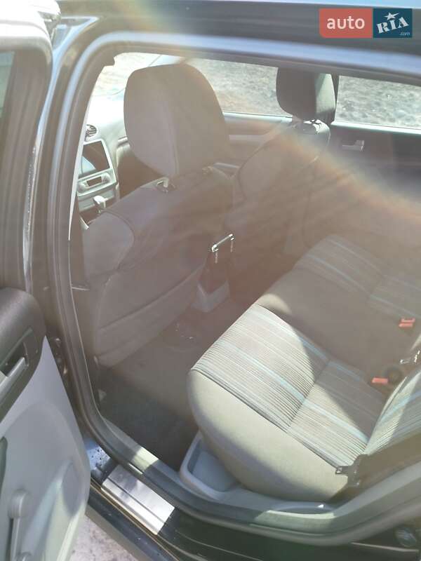Универсал Ford Focus 2008 в Могилев-Подольске