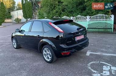 Хэтчбек Ford Focus 2008 в Дубно