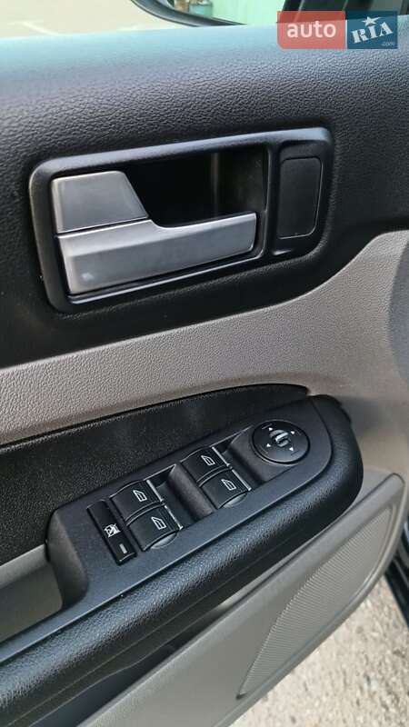 Хэтчбек Ford Focus 2008 в Дубно