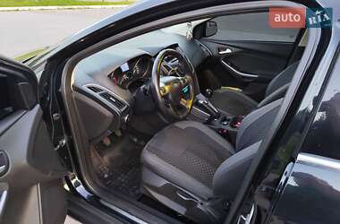 Универсал Ford Focus 2012 в 